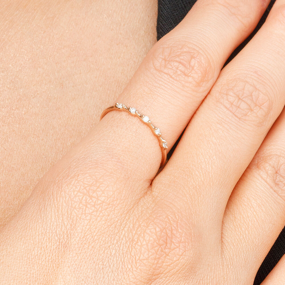 Ring mit 5 Diamanten, 14 Karat Rosegold 