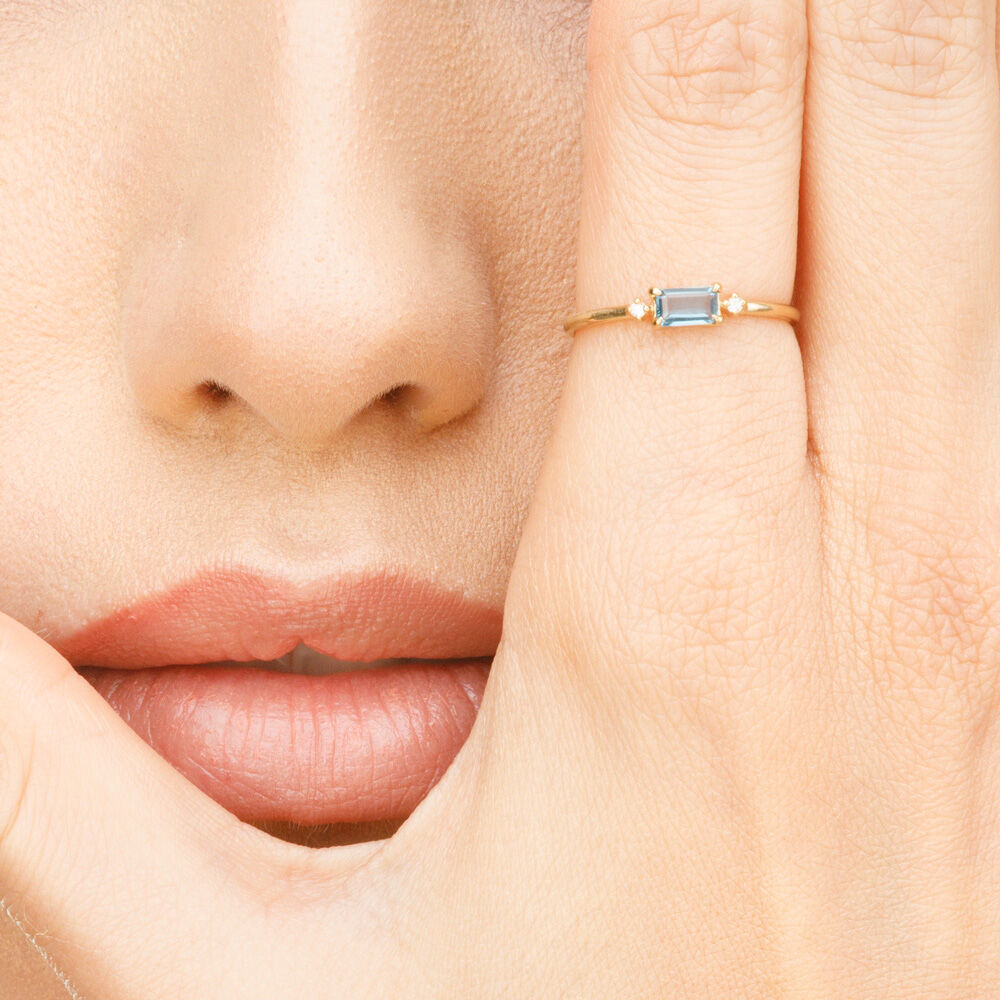 Ring London Blue Topaz, 14 Karat Gelbgold 